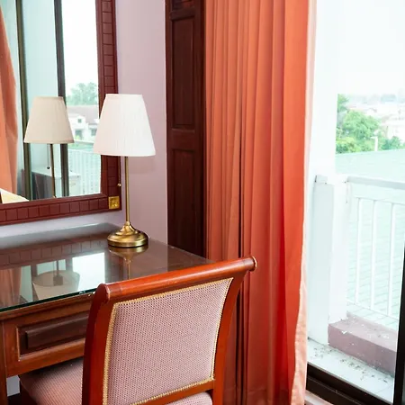 The President Hotel At Chokchai 4 Bangkok Exterior photo