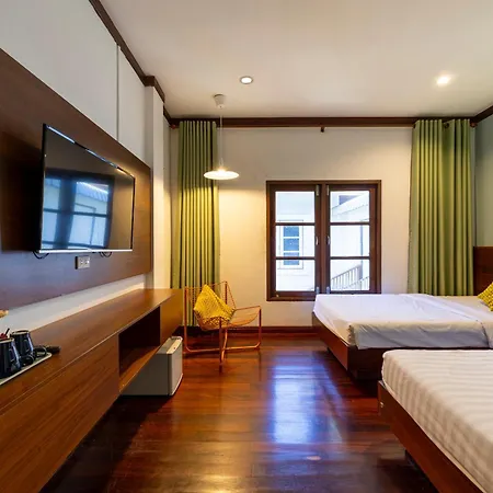 The President Hotel At Chokchai 4 Bangkok Exterior photo